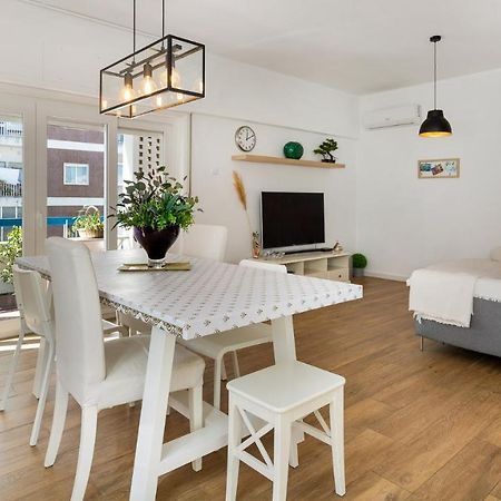 Faro Getaway W/ Big Balcony By Lovelystay Exterior photo
